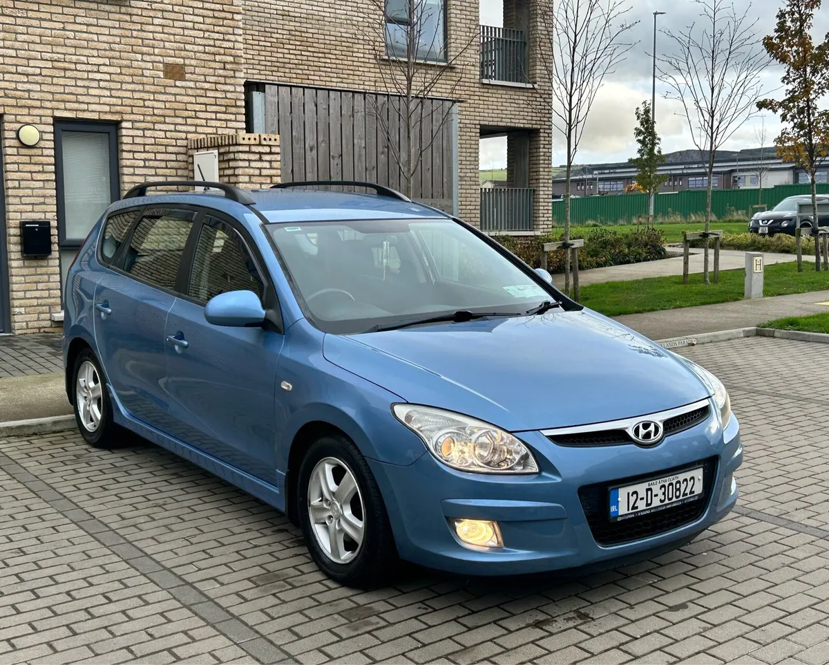 Hyundai i30cw Estate 2012 1.6 diesel Fresh NCT&TAX - Image 1