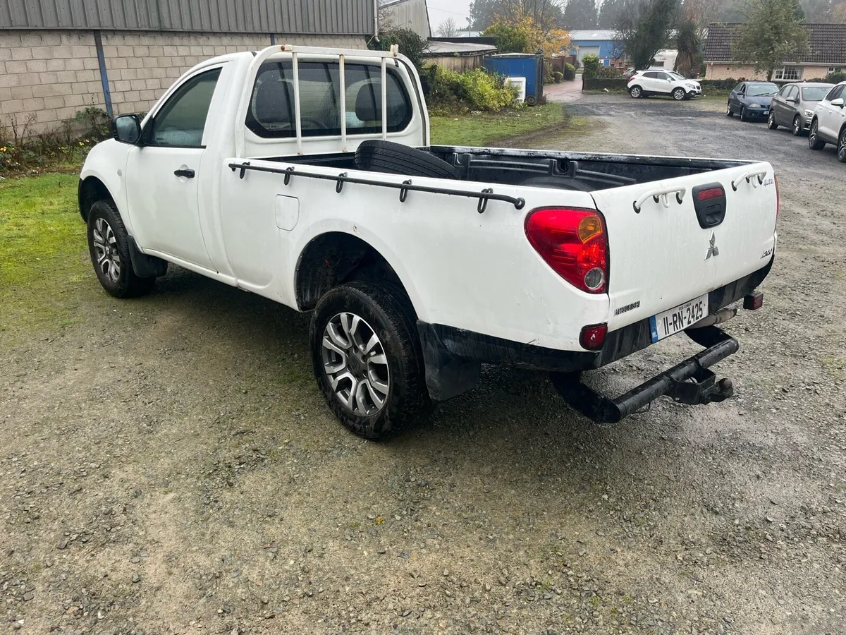 2011 Mitsubishi l200 *67000k miles* - Image 4