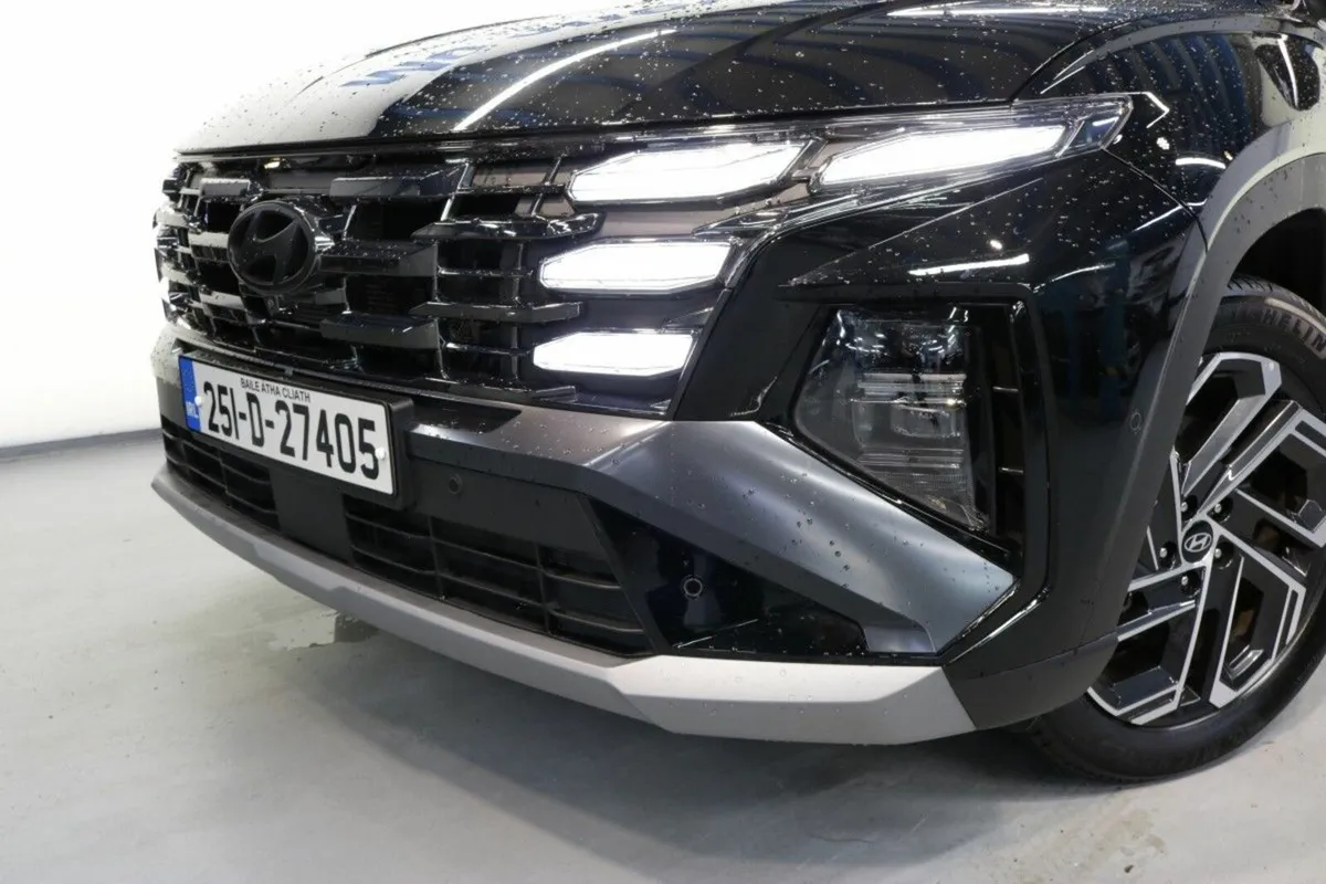Hyundai Tucson HYBRID EXECUTIVE PLUS - EX DEMO - 1 - Image 3