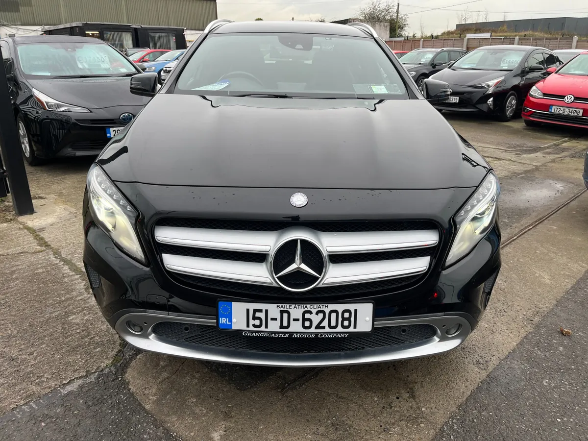 MERCEDES GLA 180, 1.6 AUTO LOW KMS - Image 2
