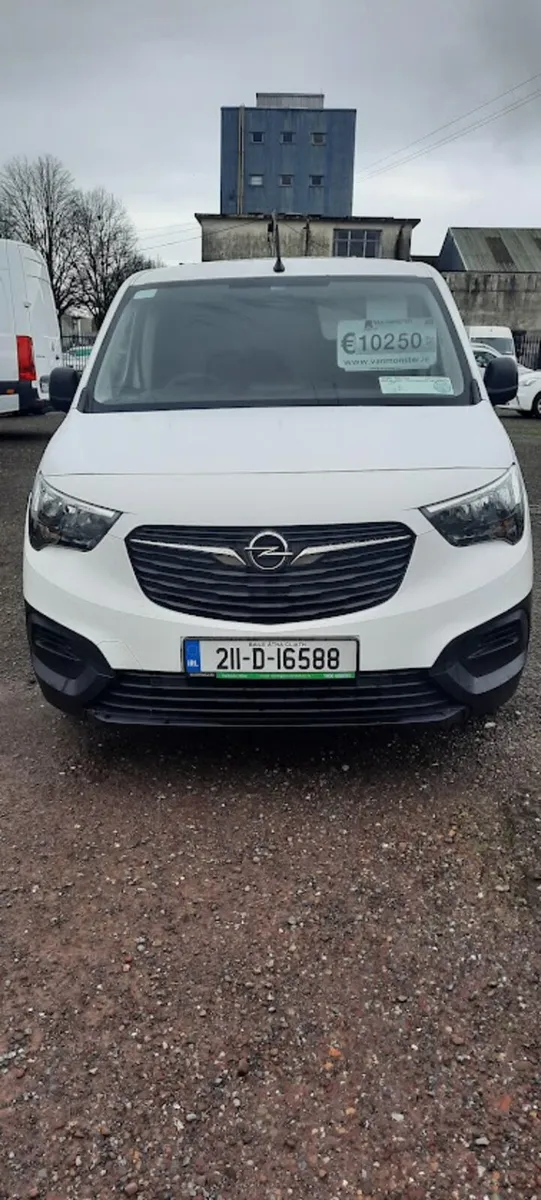 Opel Combo 2021 3 seats, €10,250.00 plus VAT @ 23% - Image 2