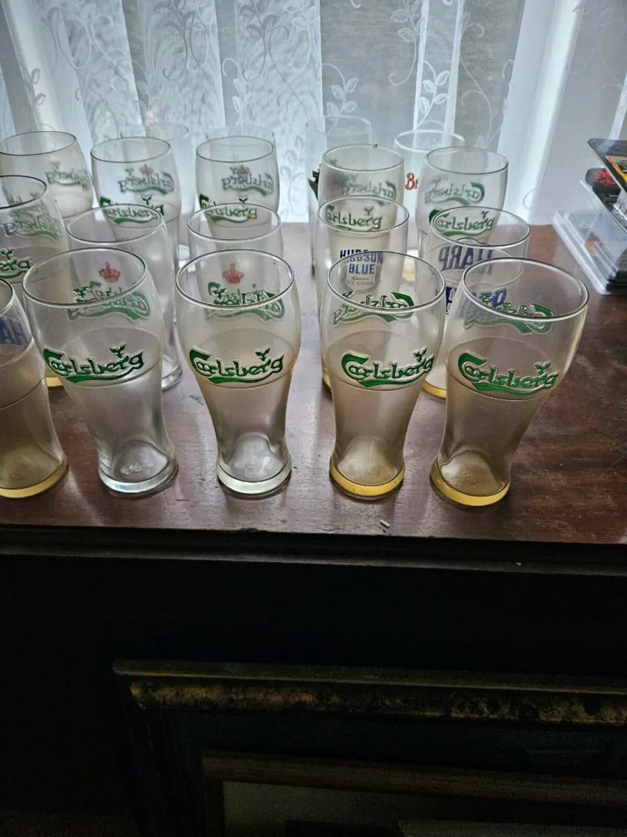 Carlsberg Harp Beamish Budweiser Pint Glasses - Image 2