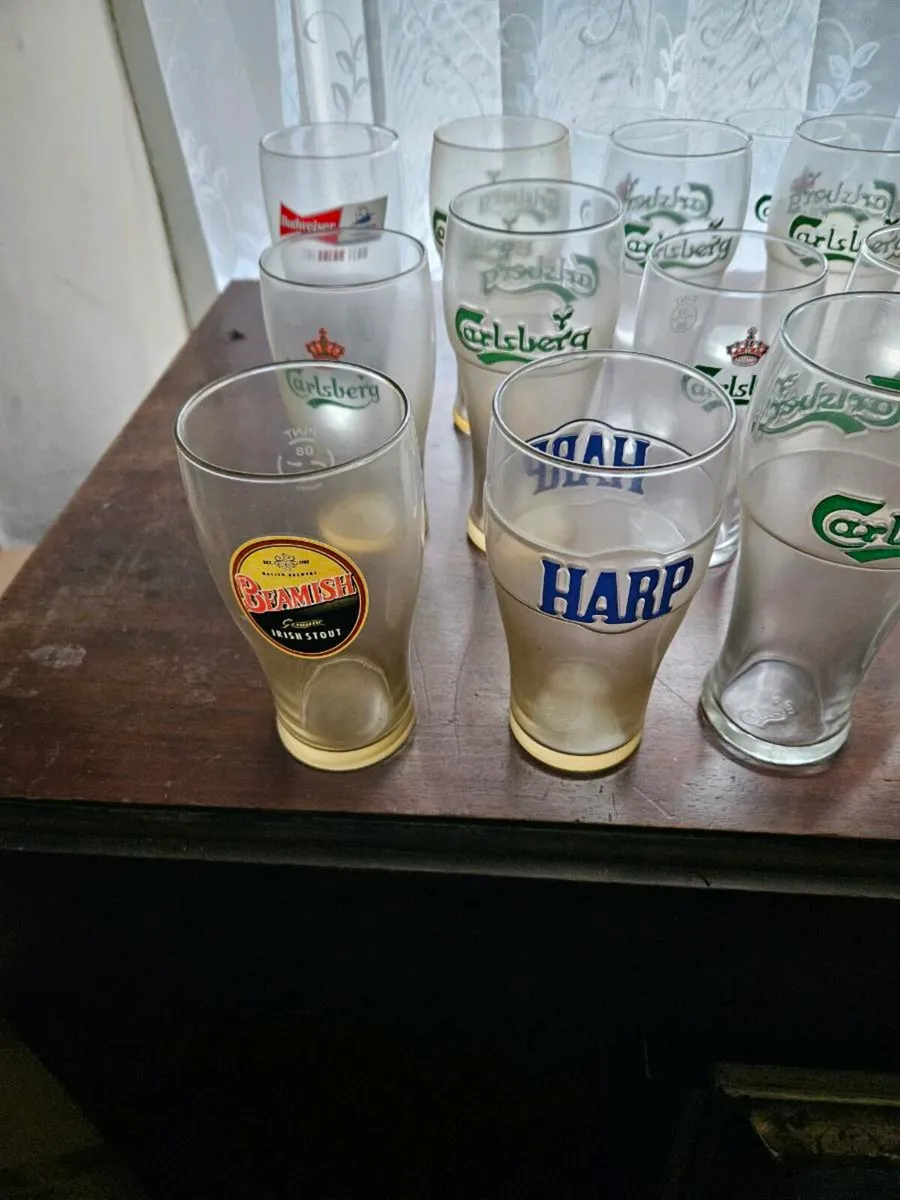 Carlsberg Harp Beamish Budweiser Pint Glasses - Image 3