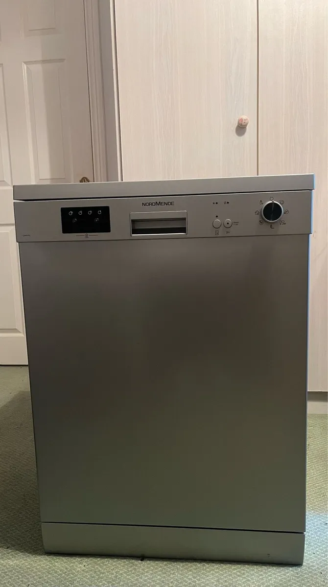 NEW - Silver Dishwasher - Image 1
