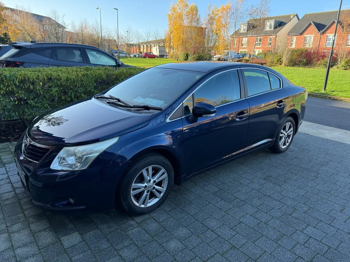 Toyota Avensis 2009 - Image 4