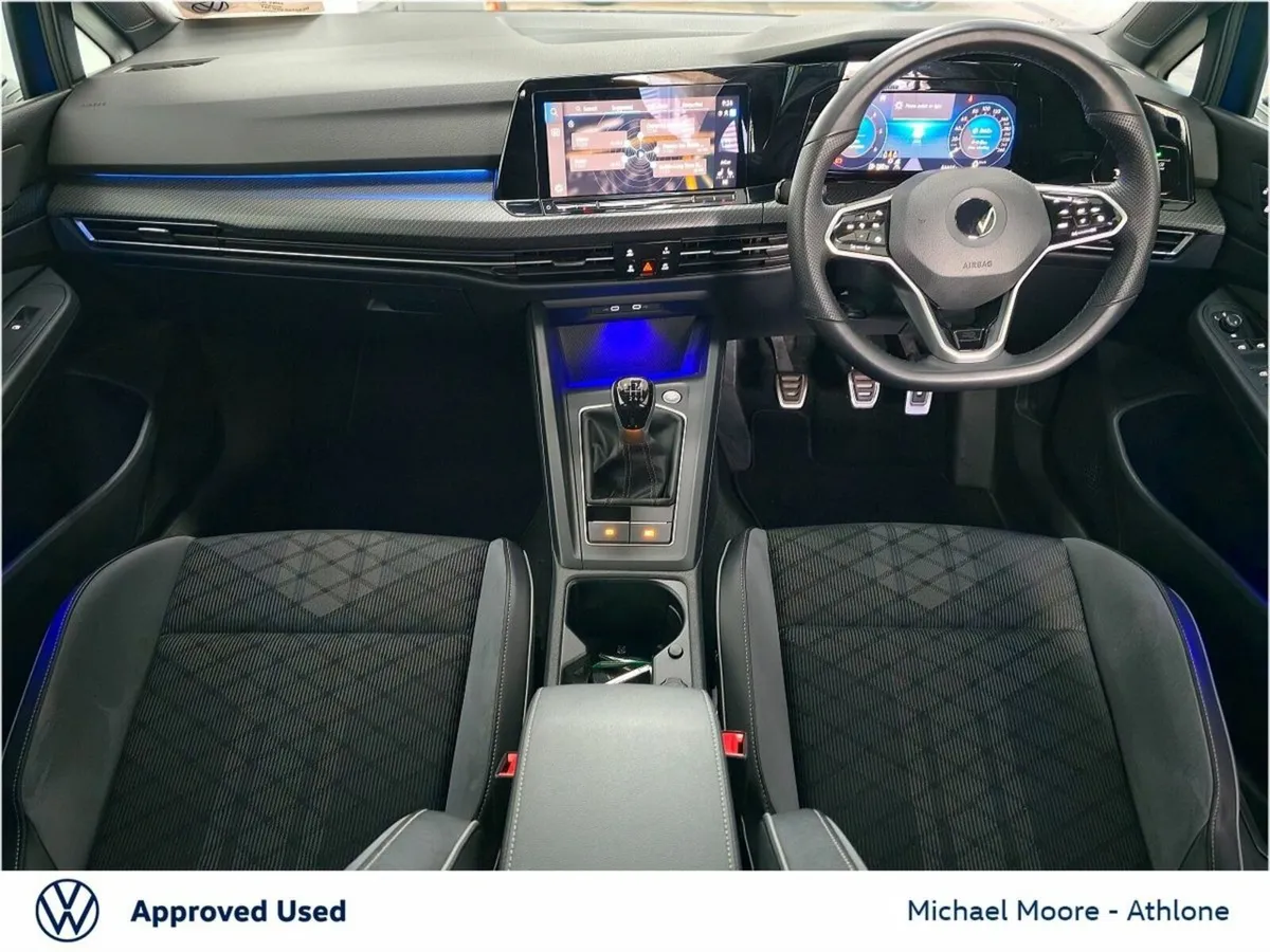 Volkswagen Golf R-Line 2.0 TDI 150BHP - Image 2