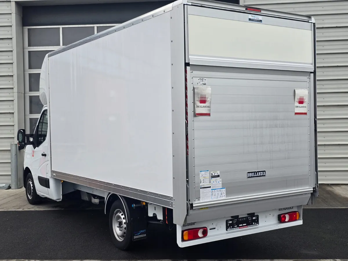 Renault Master Red Edition Luton Box - Image 4