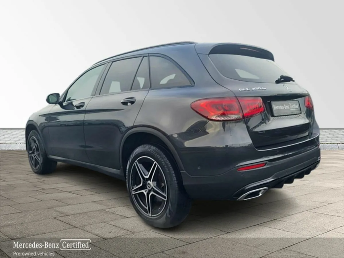 Mercedes-Benz GLC GLC300de PHEV 4MATIC AMG Line Pr - Image 3