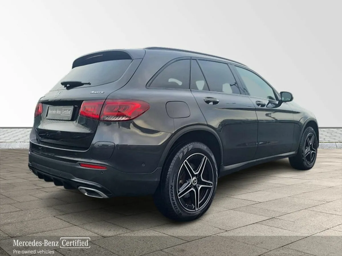 Mercedes-Benz GLC GLC300de PHEV 4MATIC AMG Line Pr - Image 4