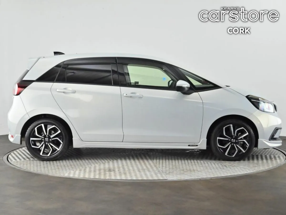 Honda Fit FIT 1.5 HYBRID 5DR AUTO - Image 2