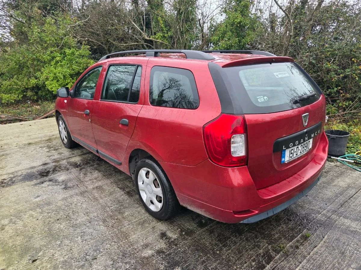 2015 Dacia Logan - Image 2