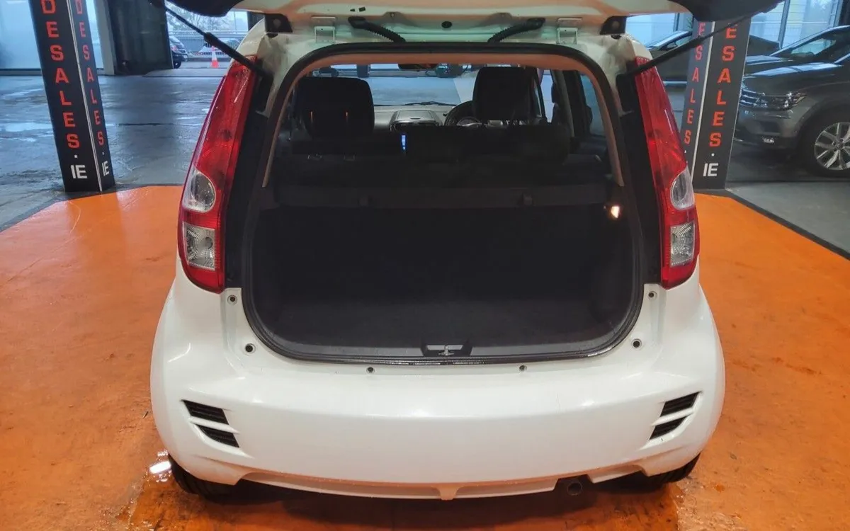 Suzuki Splash 1.0 GL - Image 4