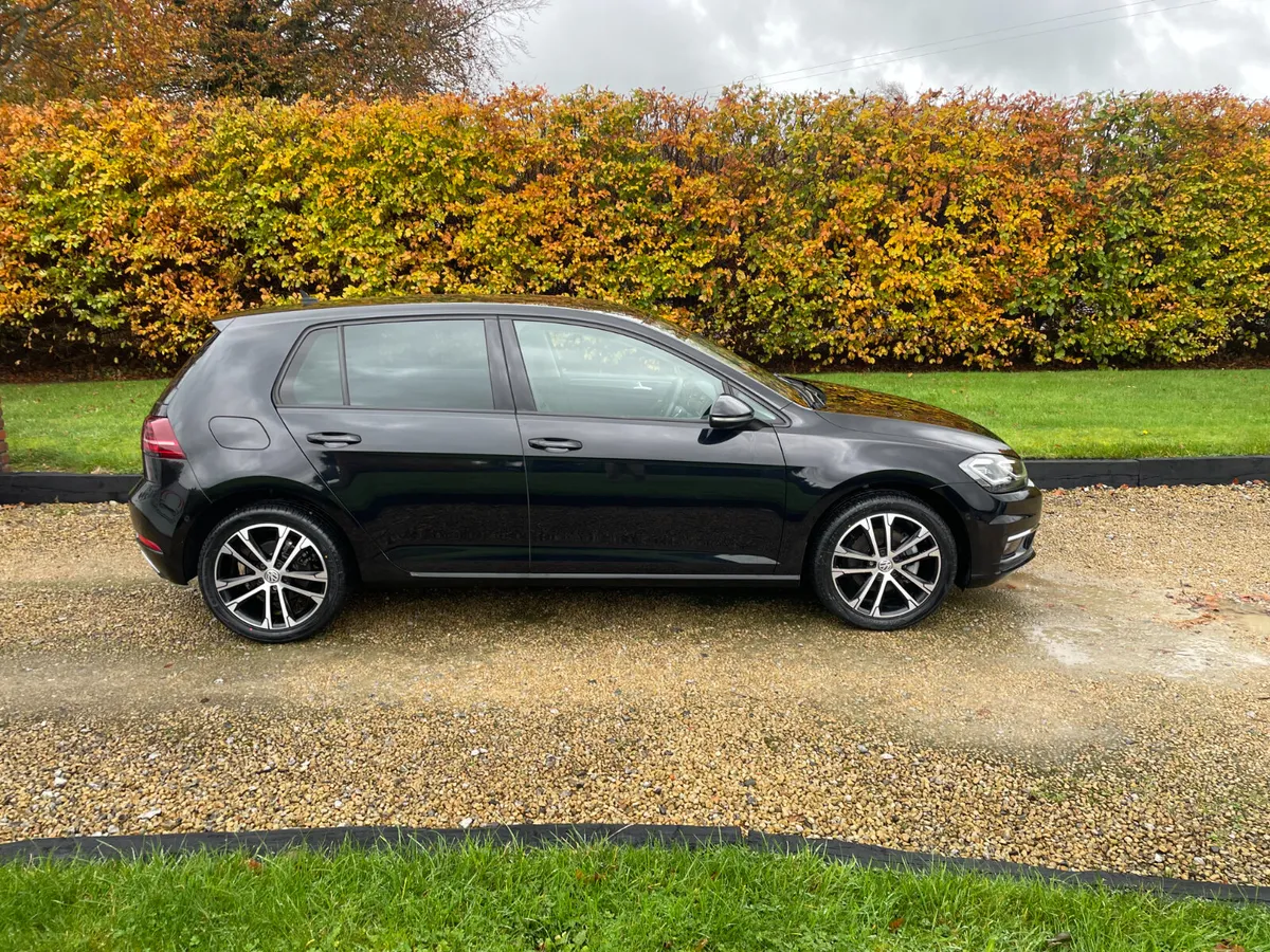 VOLKSWAGEN GOLF 1.2 TSI COMFORTLINE MK 7.5 DSG - Image 4