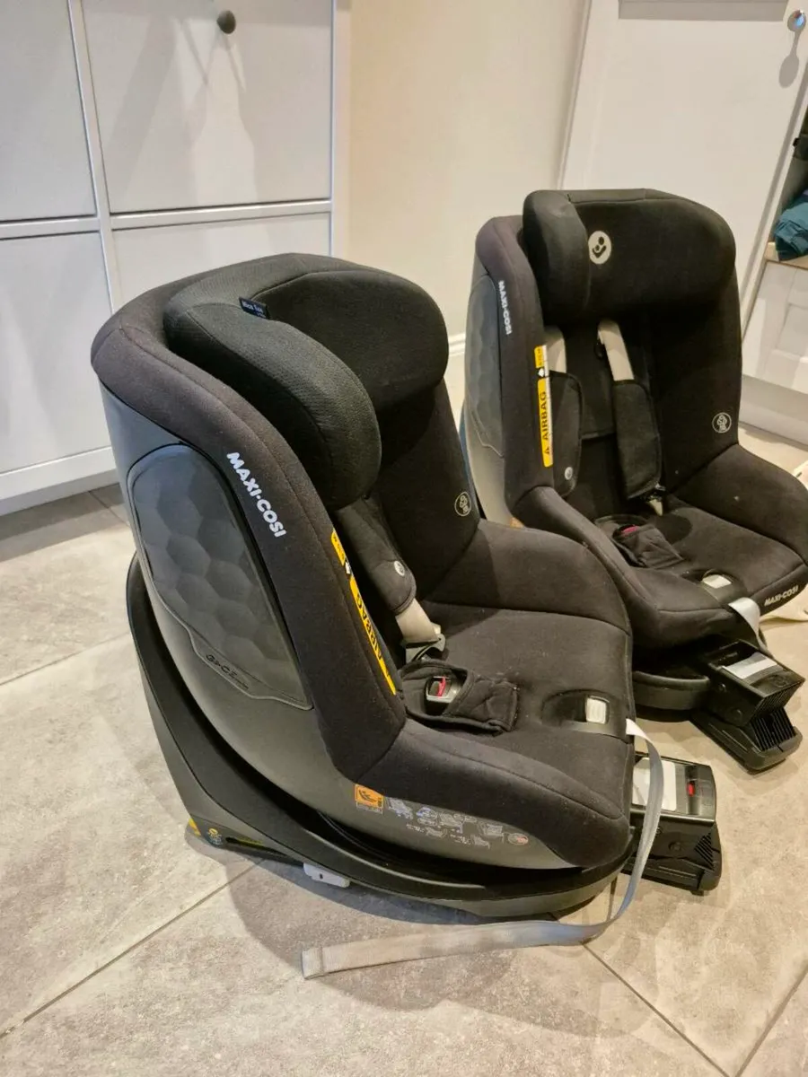 Maxi Cosi Car seats - Image 2