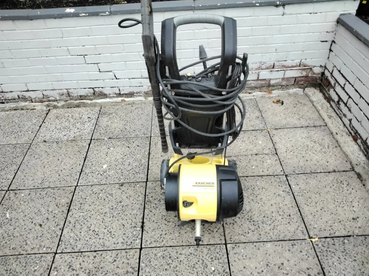 Power washer - Image 1