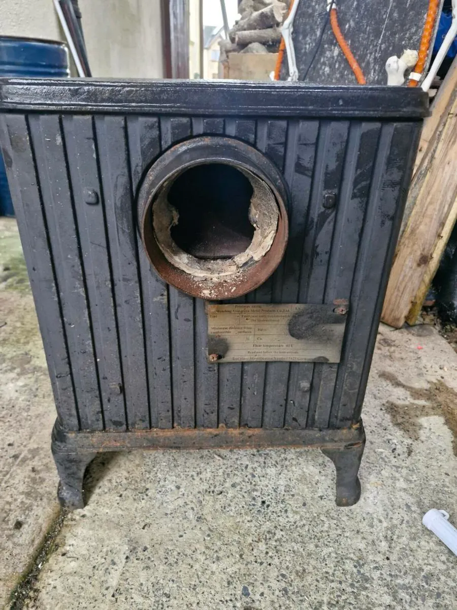 2nd hand stove €300 ono - Image 3