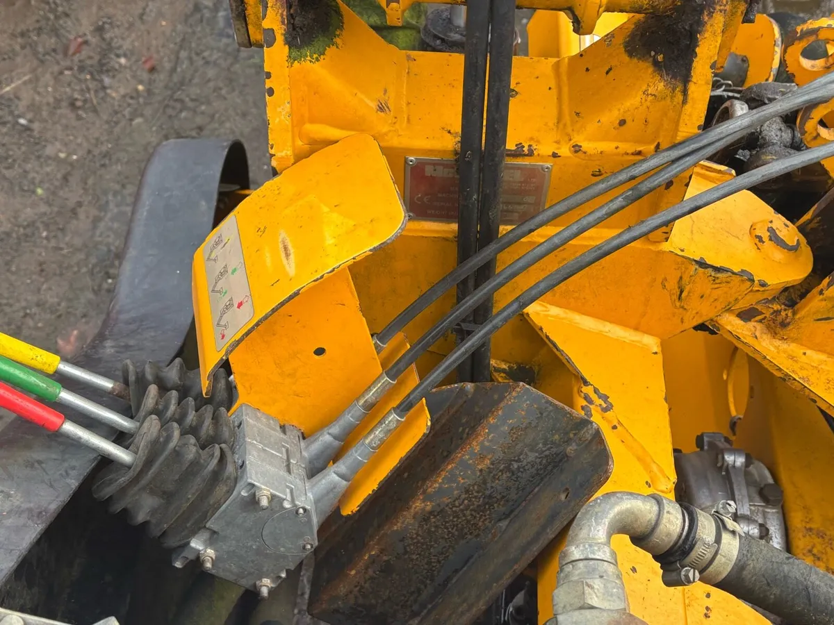 Hedge Cutter - Image 3