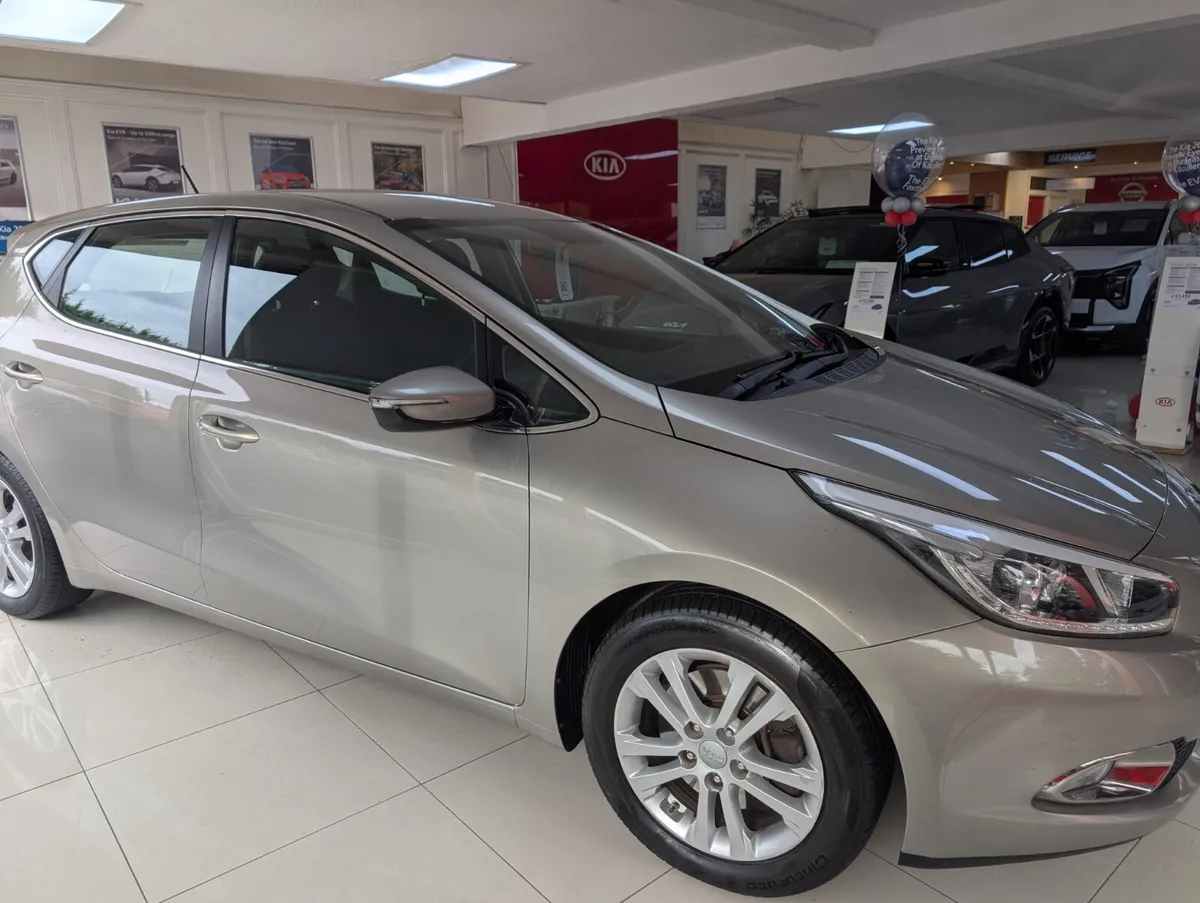 Kia Ceed  1.4d 2015 - Image 4