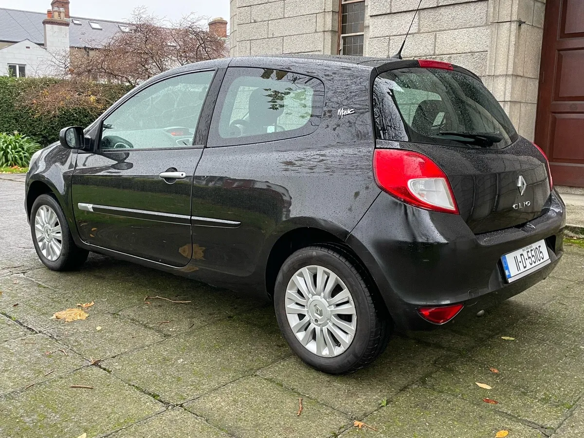 2011 Renault Clio 1.2 Music *New NCT* - Image 3