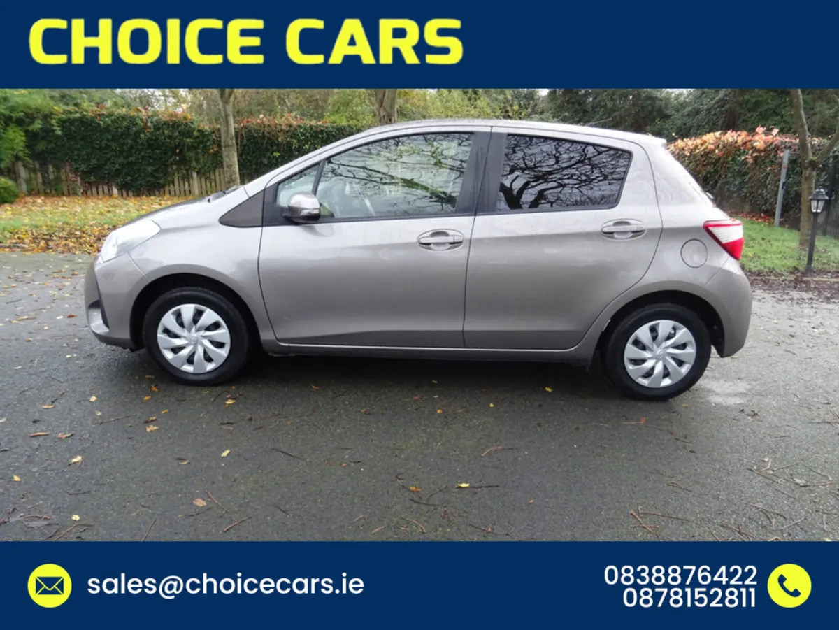 Toyota Vitz 1.0 AUTO KEYLESS GO - Image 4