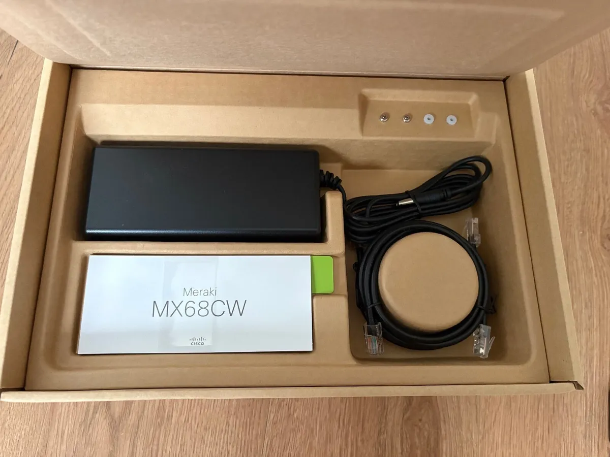 Cisco Meraki MX68CW - Image 1