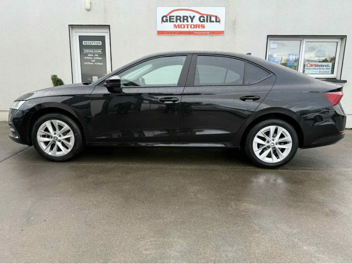 Skoda Octavia AMBITION 2.0 TDI 115BHP - Image 4