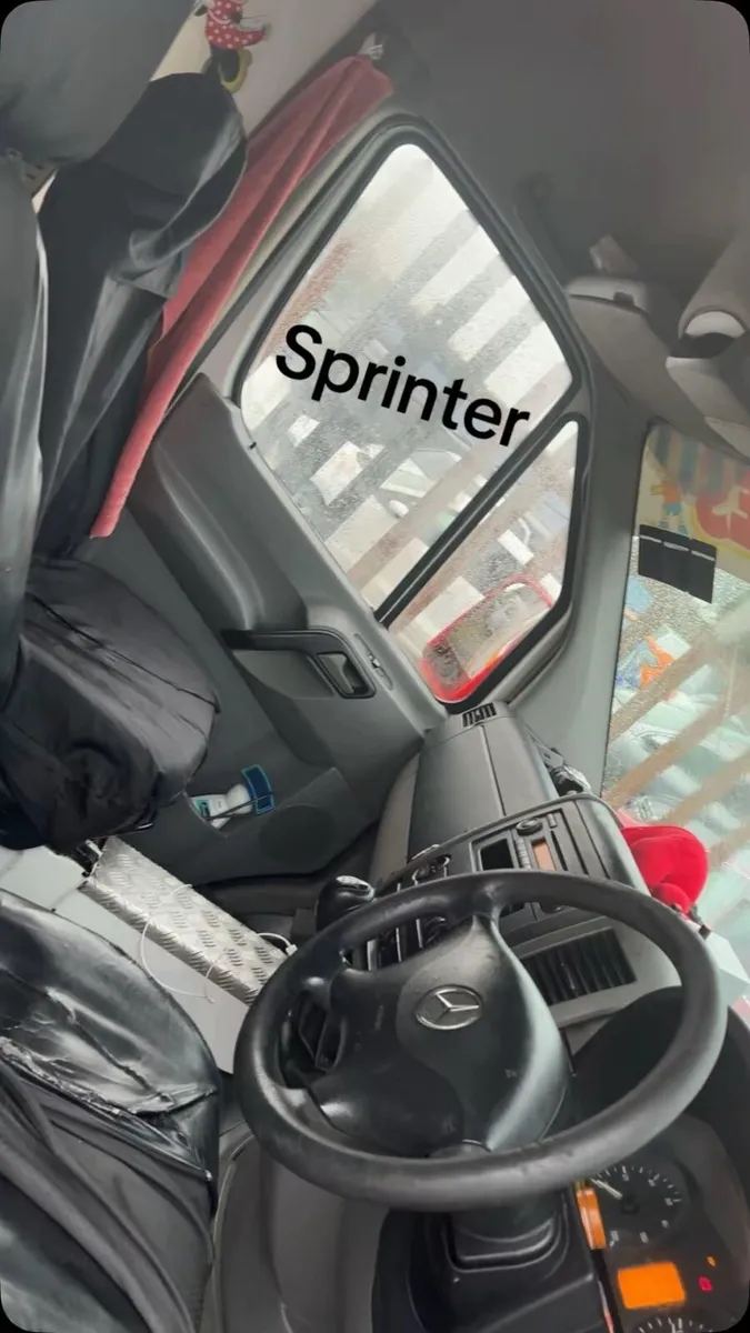 Ice cream van choice of 2 - Image 3