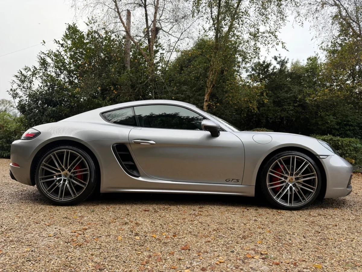 Porsche Cayman 718 2.5 GTS PDK  *Porsche Warranty - Image 3