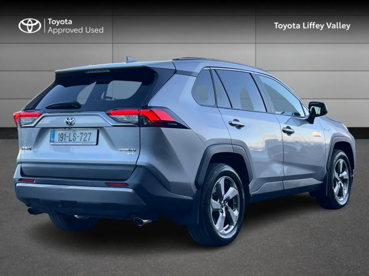 Toyota RAV4 RAV4 HYBRID SOL 2WD - Image 2