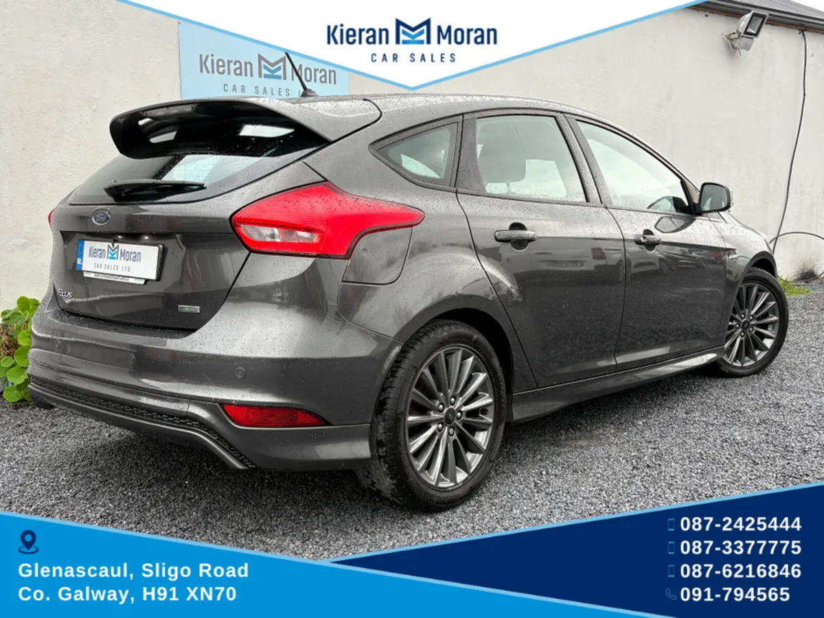 Ford Focus ST-LINE 5DR - Image 3