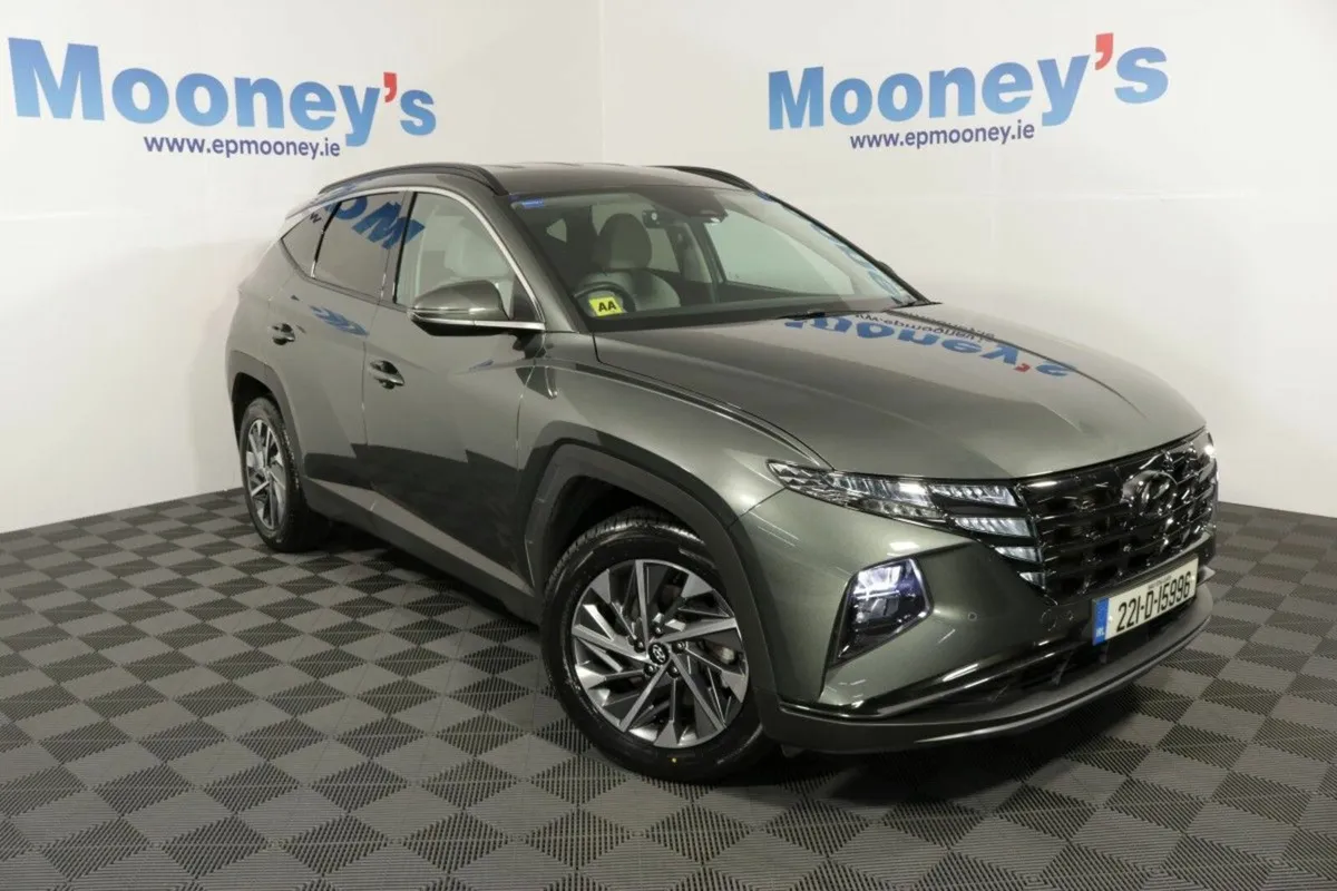 Hyundai Tucson DIESEL 1.6L EXECUTIVE PLUS SUV - Image 1