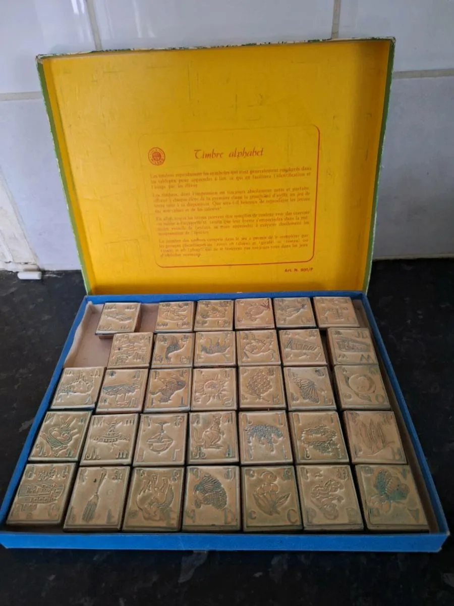 Vintage french wooden alphabet print game - Image 2