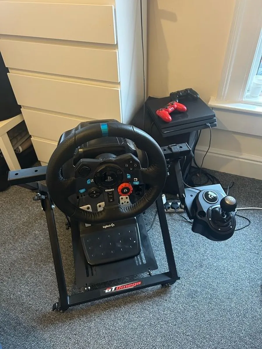 PlayStation 4 + Logitech G29 + WRC 10 bundle - Image 4