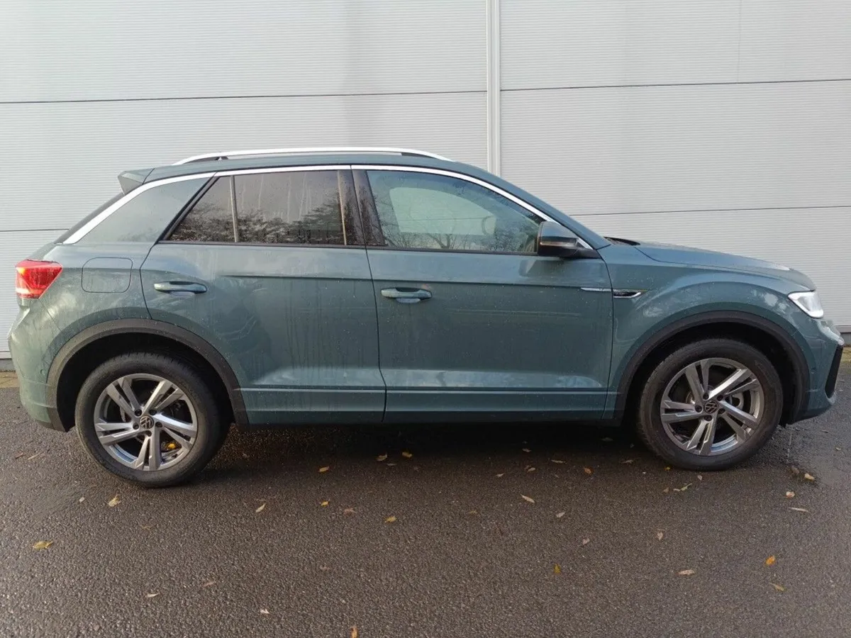 Volkswagen T-Roc T-Roc R-Line 2.0TDi 150Bhp DSG 2W - Image 2