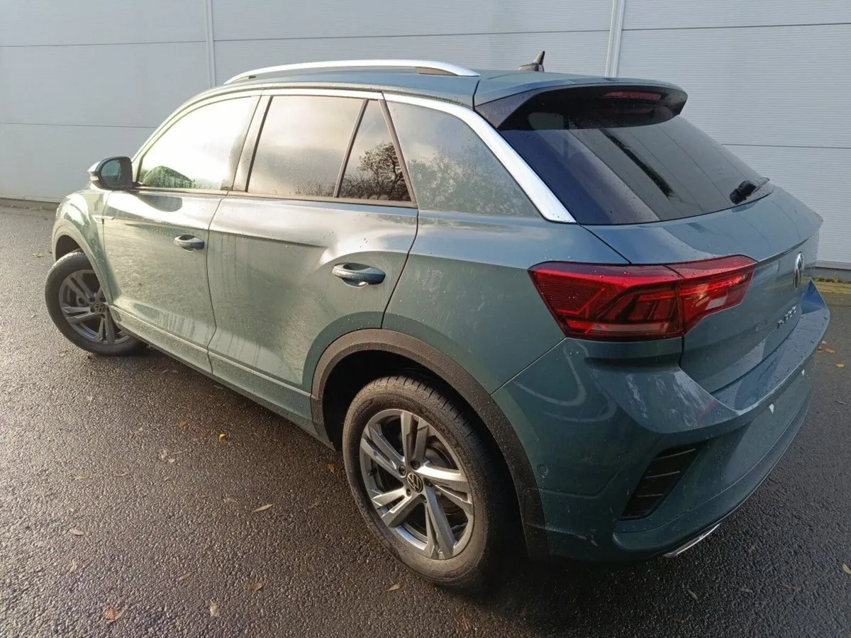 Volkswagen T-Roc T-Roc R-Line 2.0TDi 150Bhp DSG 2W - Image 3
