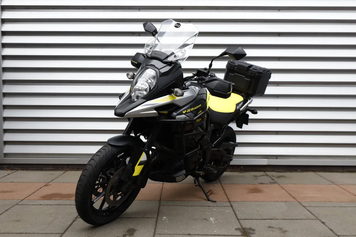 Suzuki DL 1050 *TRADE SALE* - Image 2