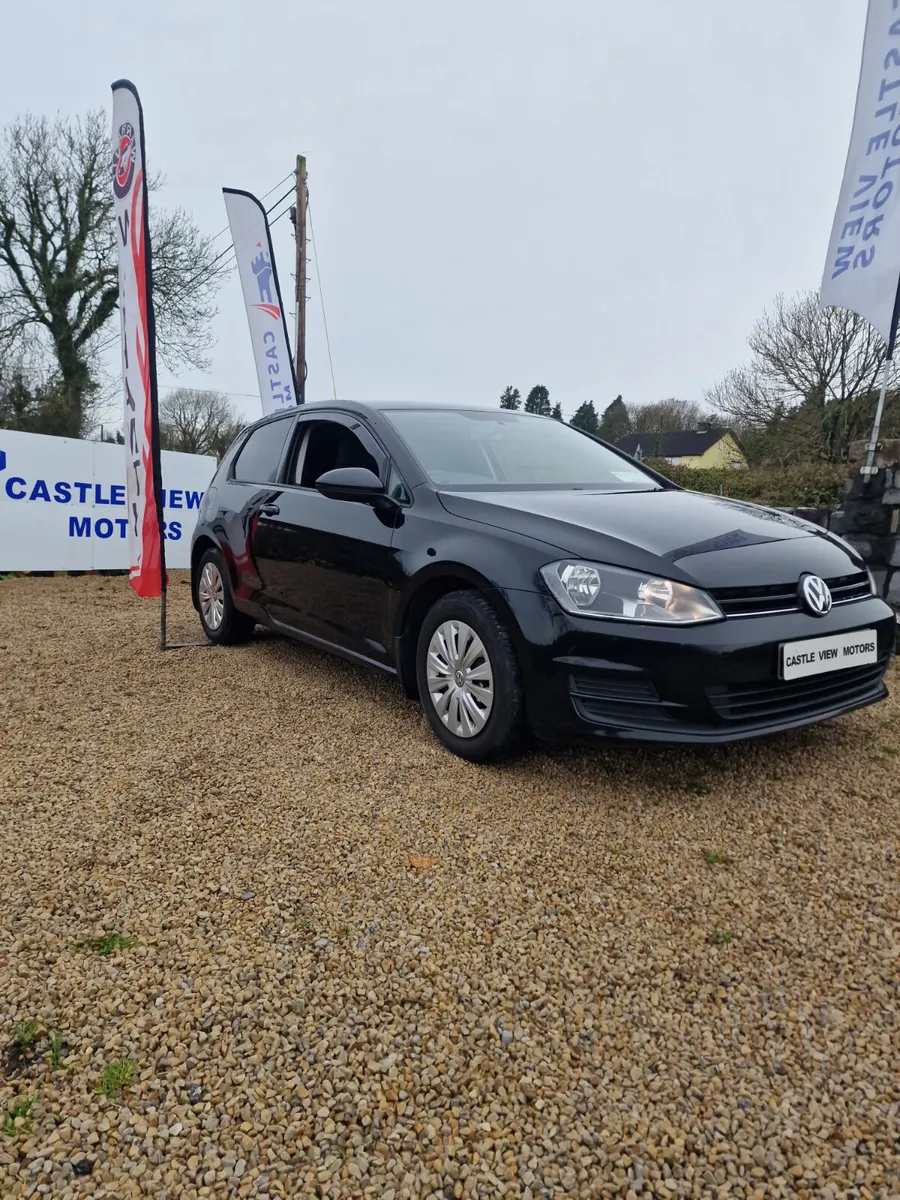 152 Vw Golf Van bluemotion - Image 1
