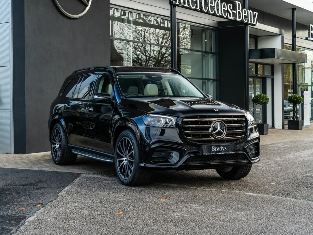 Mercedes-Benz GLS GLS 450d 4Matic AMG Line--Night - Image 3