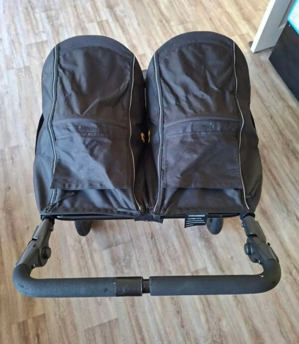 Out n About Buggy - Image 3