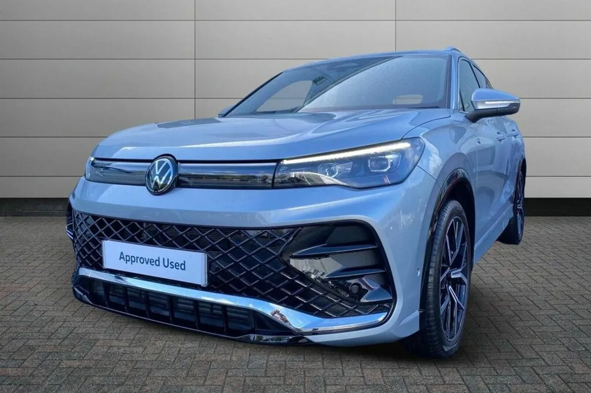 Volkswagen Tiguan Tiguan R-Line 2.0TDi 150 DSG 2WD - Image 2