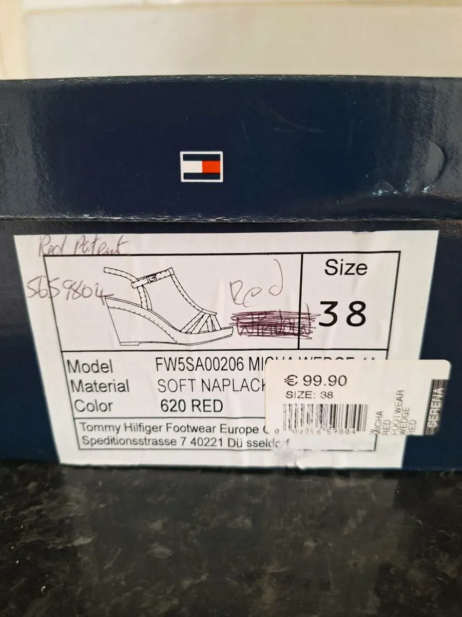 Tommy Hilfiger wedge sandals size 5 - Image 2