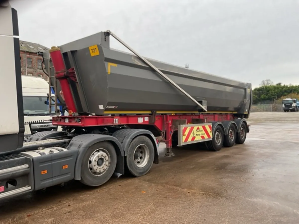 2013 Weightlifter Tri Axle Alloy Tipping Trailer - Image 2