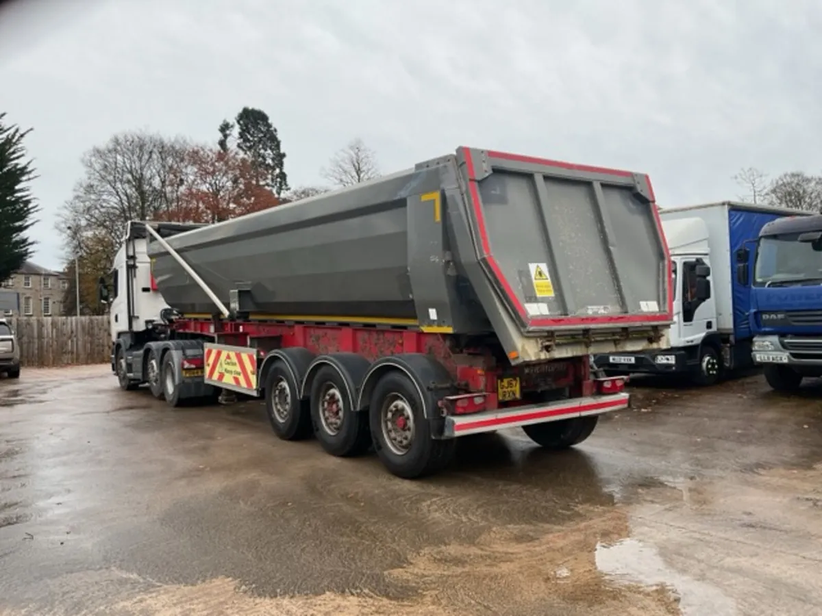 2013 Weightlifter Tri Axle Alloy Tipping Trailer - Image 3