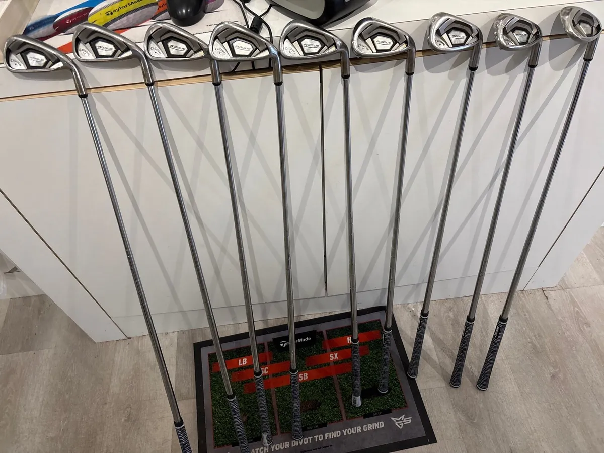 Callaway Rogue 4-GW (Reg Flex) - Image 1