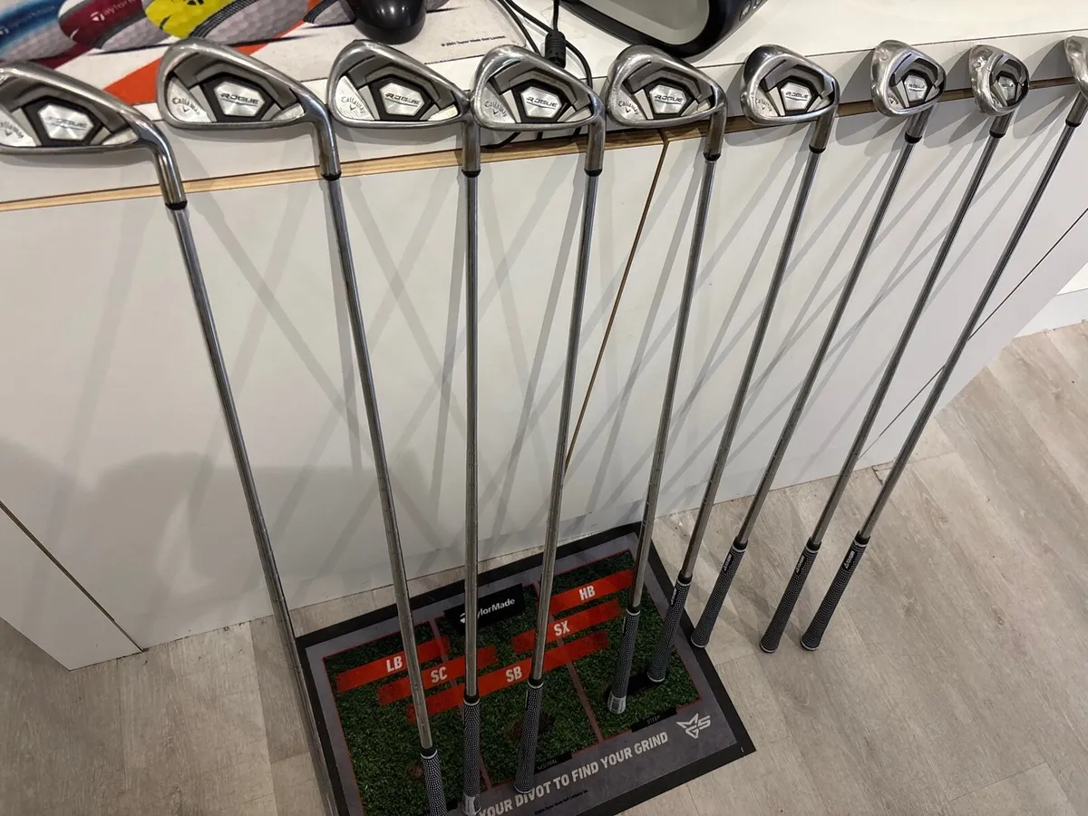 Callaway Rogue 4-GW (Reg Flex) - Image 2