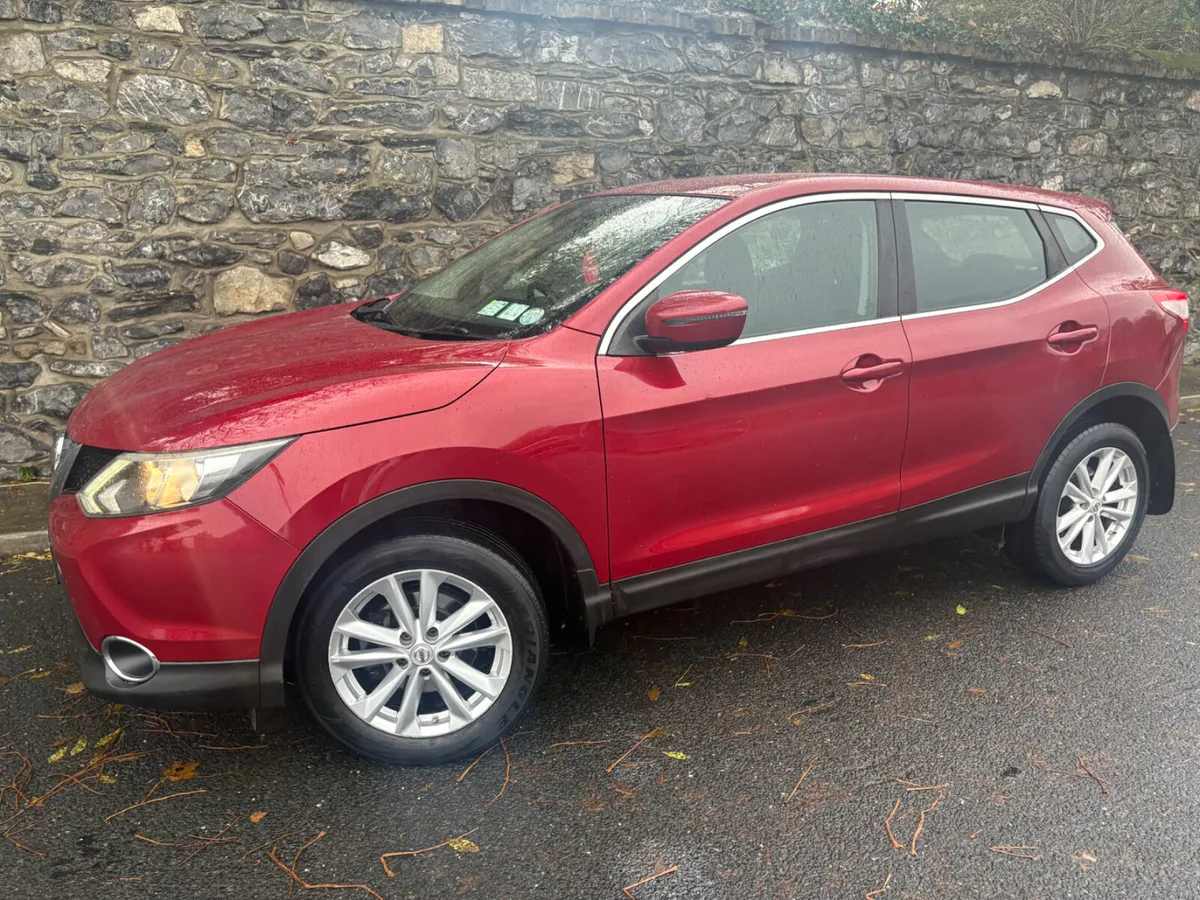 Nissan Qashqai 2015 1.5 DSL SV CONNECT 4DR - Image 4