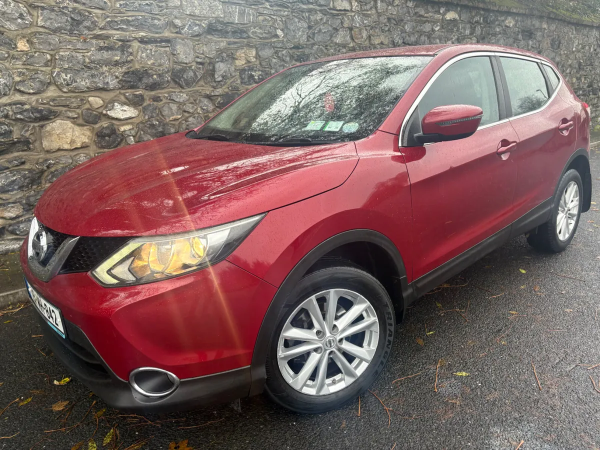 Nissan Qashqai 2015 1.5 DSL SV CONNECT 4DR - Image 3