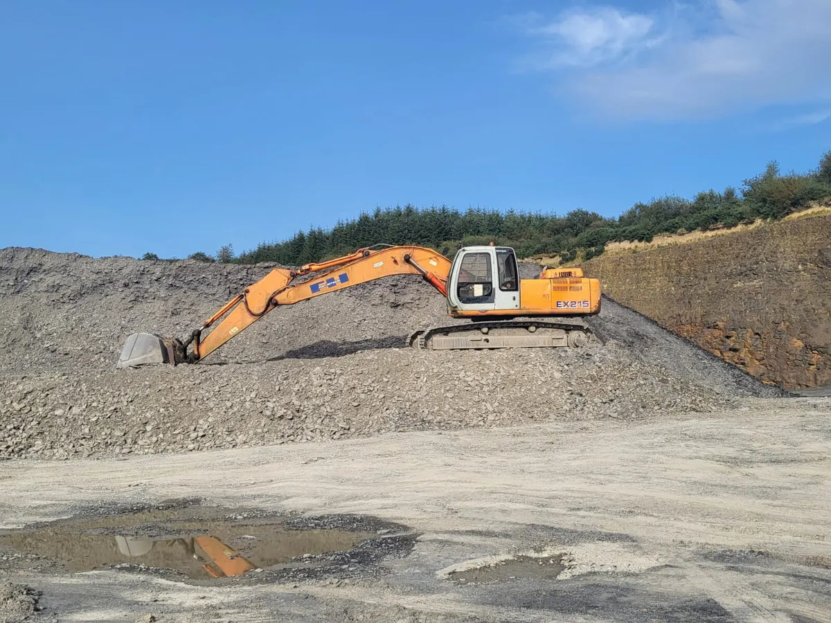 HITACHI EX215 - Image 1