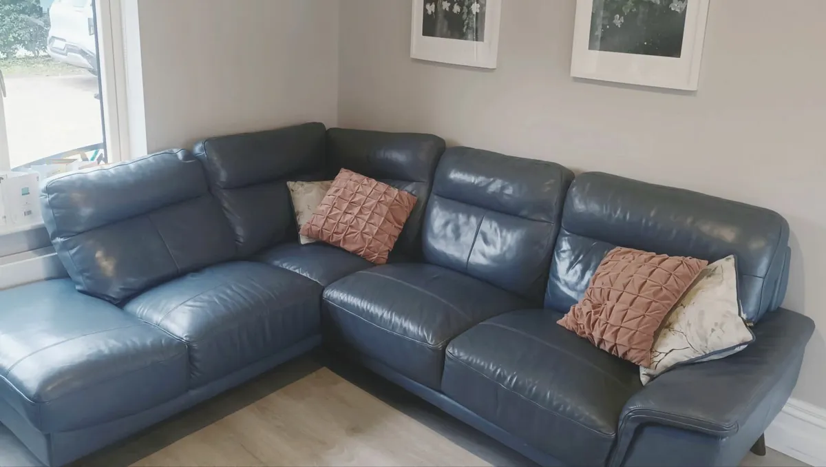 Genuine Leather Corner Sofa Great Condition