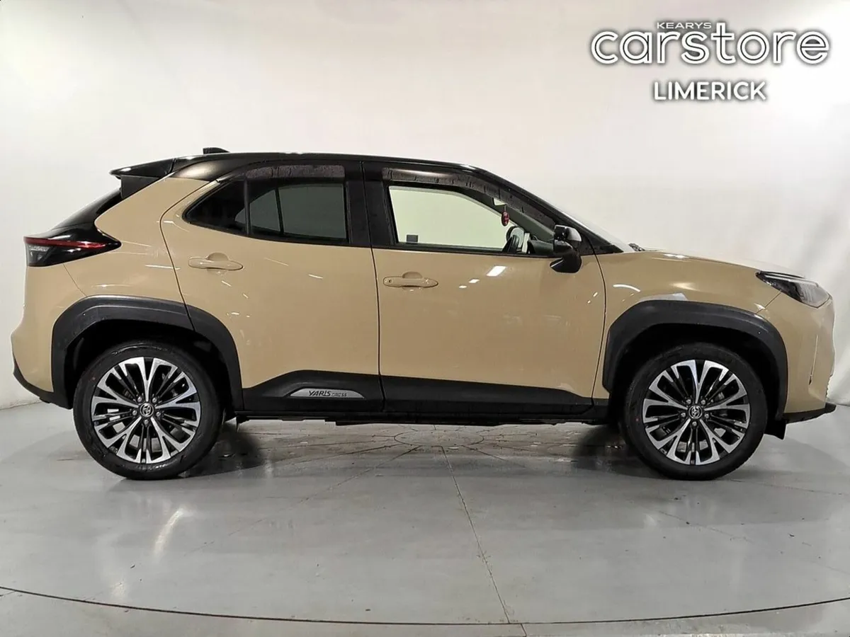 Toyota Yaris Cross 1.5 - Image 2